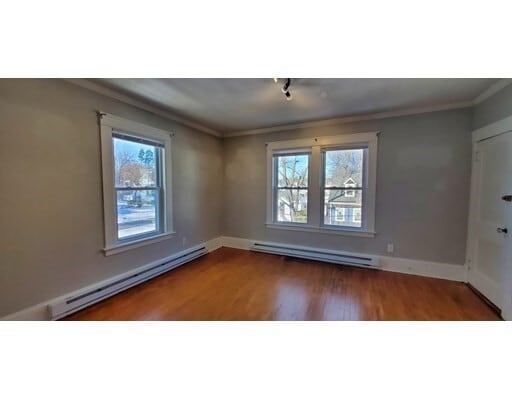 Building Photo - 16 Gardner St