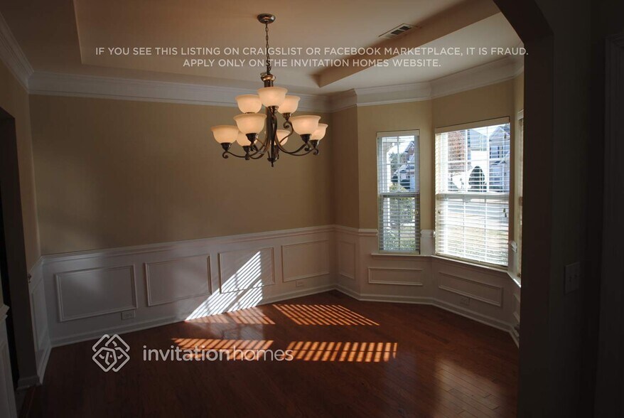 Building Photo - 13301 Eastfield Village Ln