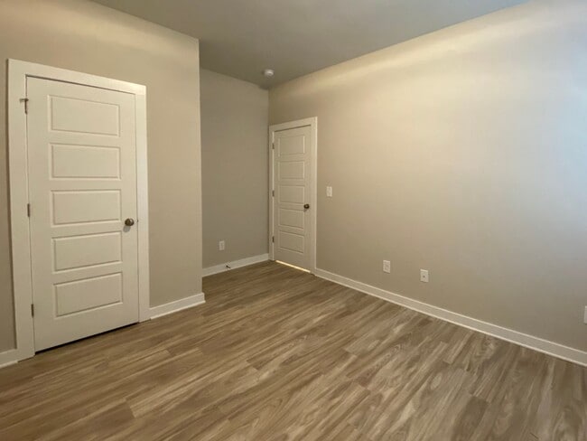 Building Photo - Home for Rent in Jemison, AL!