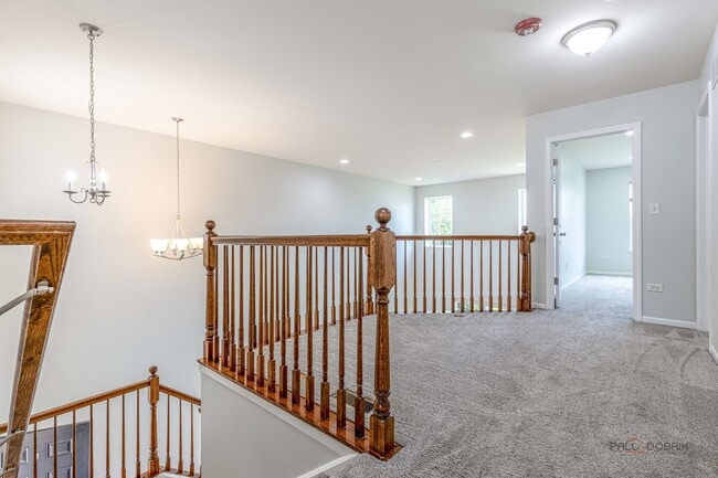 Building Photo - 2659 Dunraven Ave