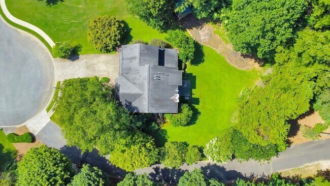 Building Photo - 2173 Jockey Hollow Dr NW