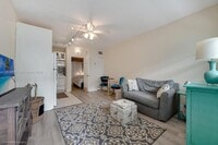 Building Photo - 2539 S Bayshore Dr