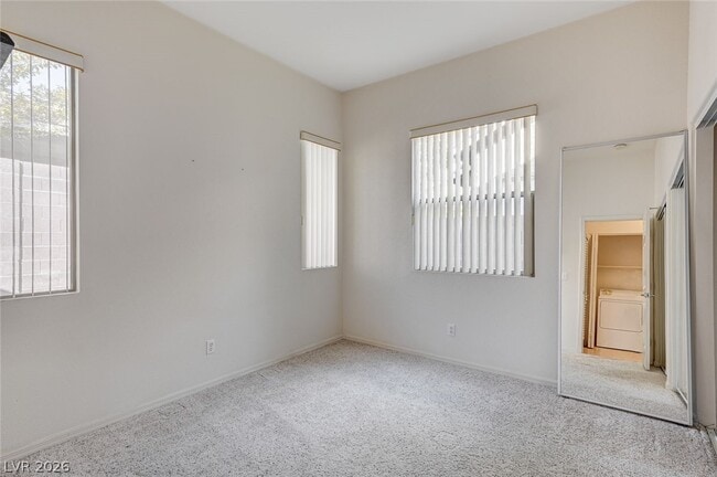 Building Photo - 9197 Grey Pebble Ct