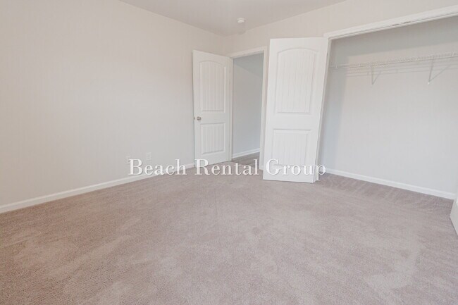 Building Photo - 3 Bedroom ~ Close to Historic Downtown Conway
