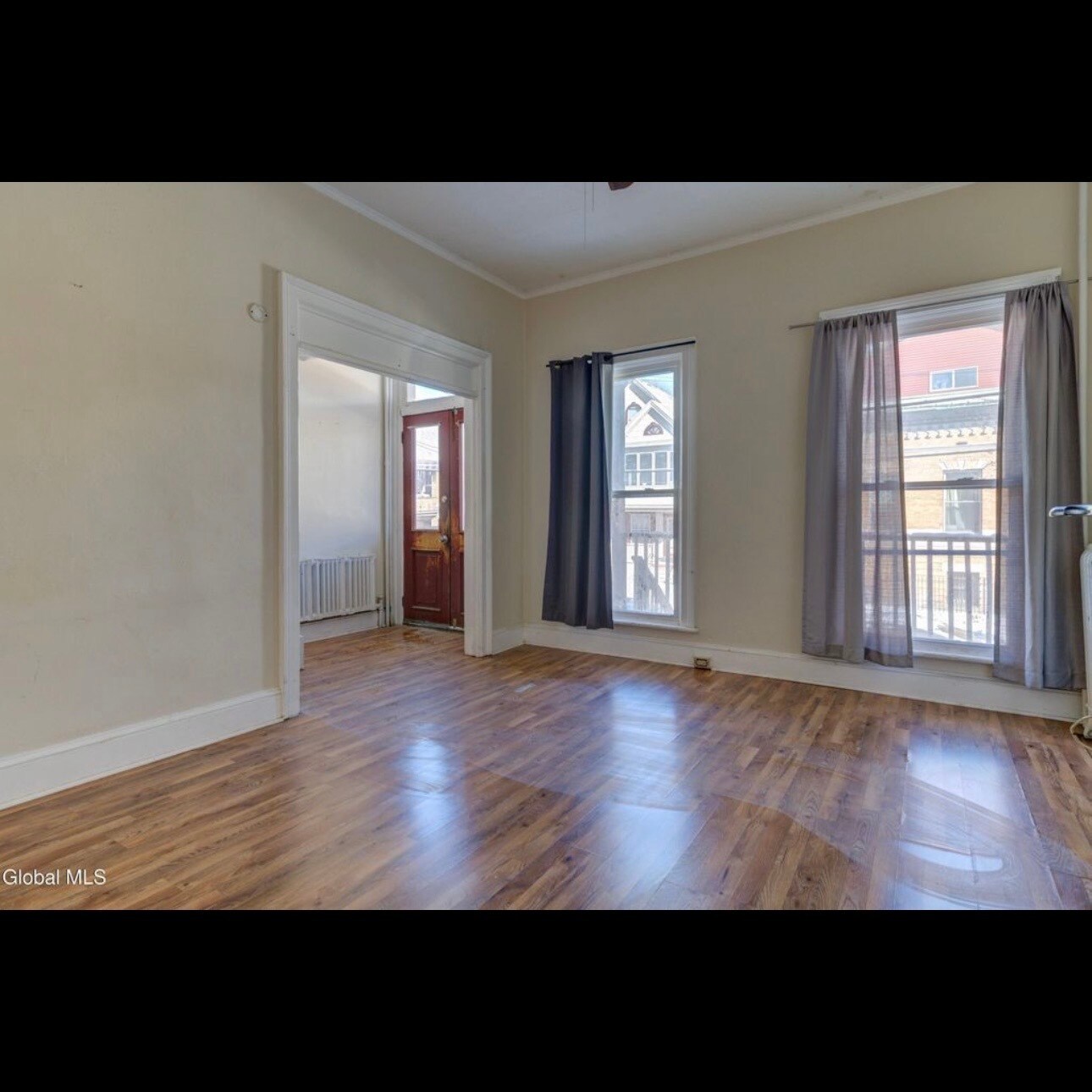 Building Photo - 452 Hudson Ave