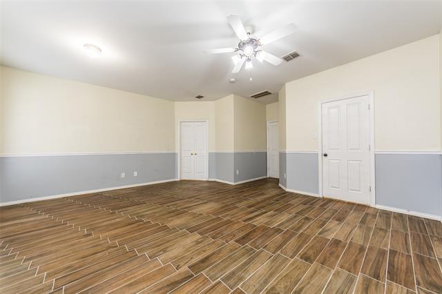 Building Photo - 403 Orchard Ln