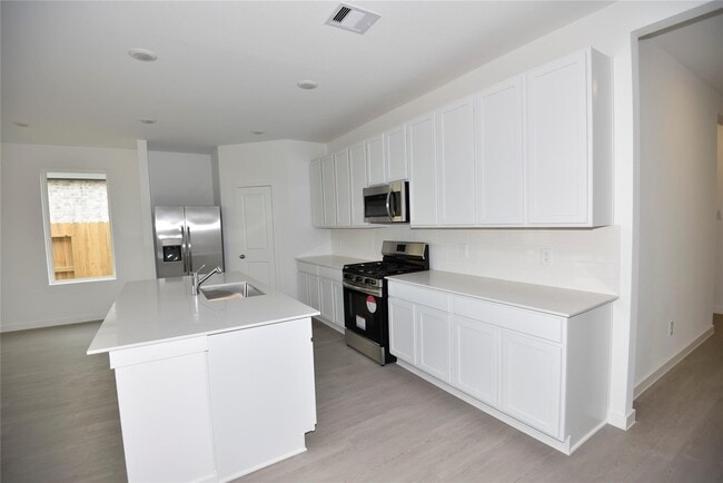 Building Photo - 16531 Mesquite Fld Dr