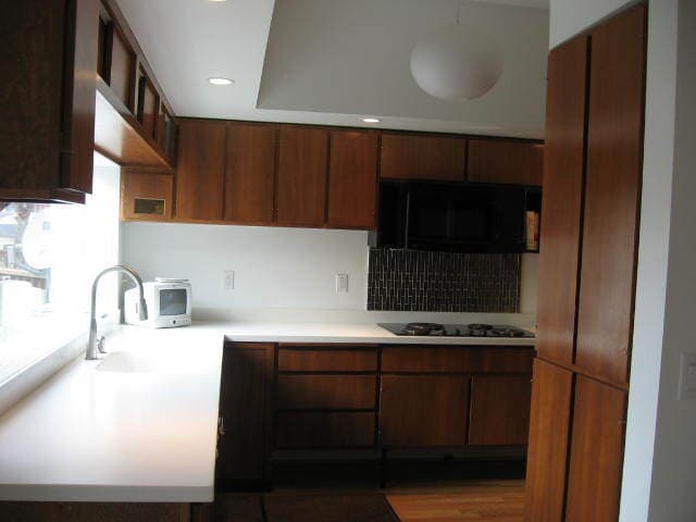 Building Photo - 372 Lehigh Ave