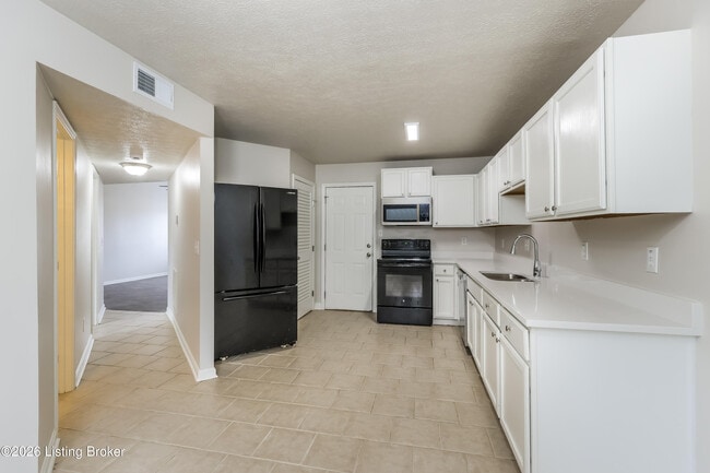 Building Photo - 4112 Willowview Blvd