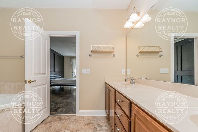 Building Photo - 5108 Orabelle Ct