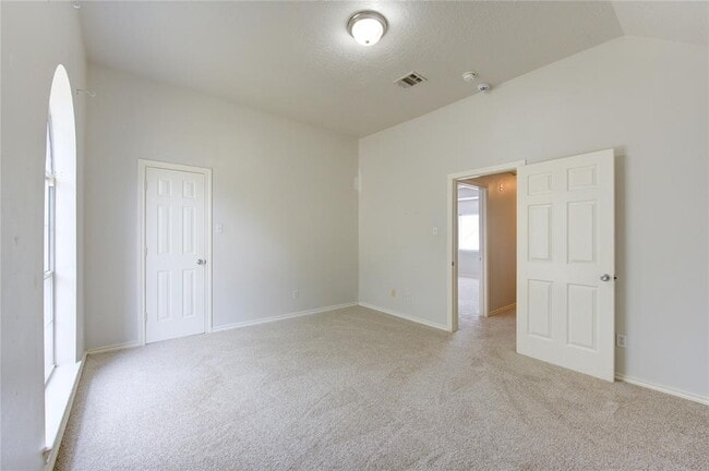 Building Photo - 6727 Patricia Ln