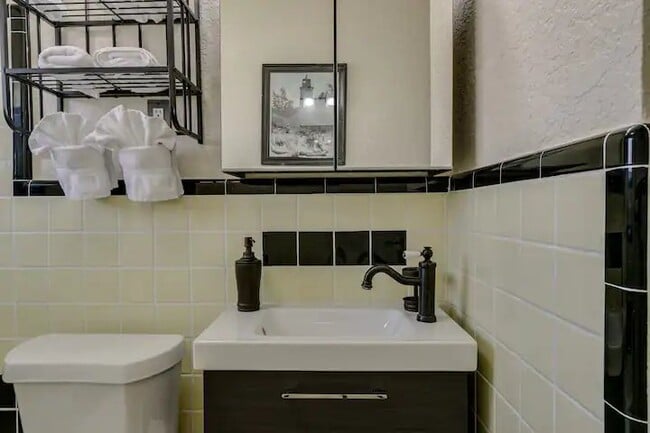 Building Photo - 309 Lincoln Ave