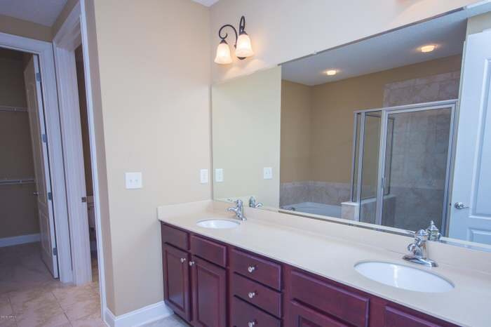 Building Photo - 4300 S Beach Pkwy