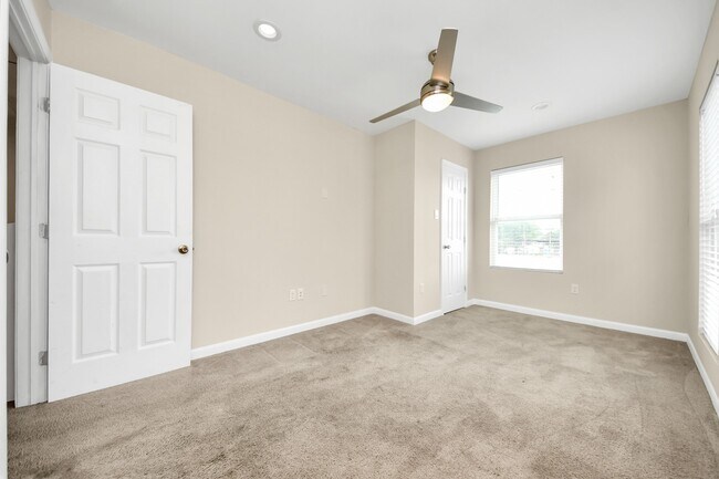 Building Photo - 4603 Orange St