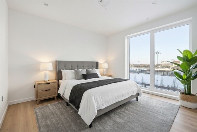 Building Photo - 1035 Commonwealth Ave