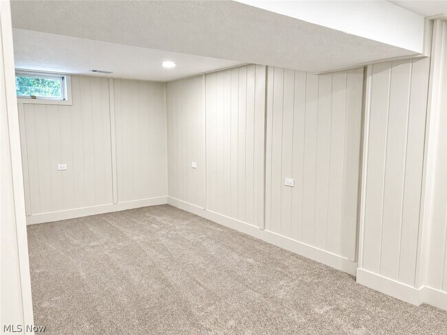Building Photo - 4542 Briarcliff Trail