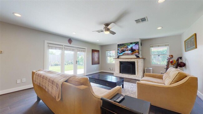 Building Photo - 3011 Larknolls Ln
