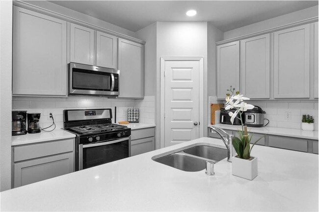 Building Photo - 107 Wedgewood Trce Ln