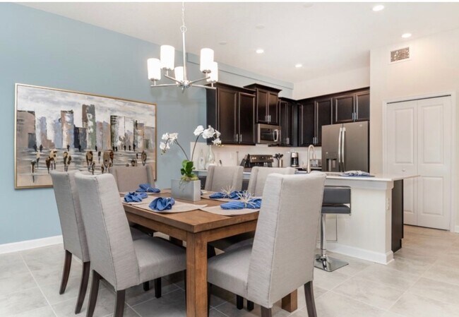 Building Photo - BEAUTIFUL CHAMPIONS GATE 2 BED 2 BATH COND0  w/GARAGE - FULLY FURNISHED - 12 MONTH RENTAL