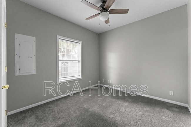 Building Photo - 246 N Belleview Pl