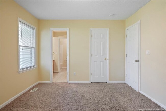 Building Photo - 6585 Applewhite Rd