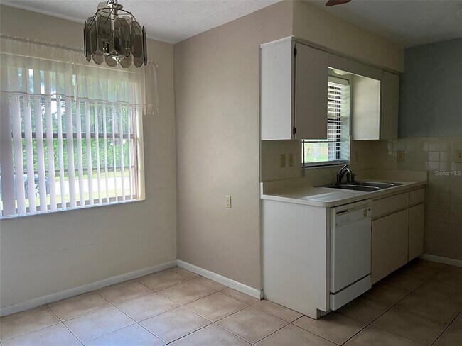 Building Photo - 86 Talley Dr