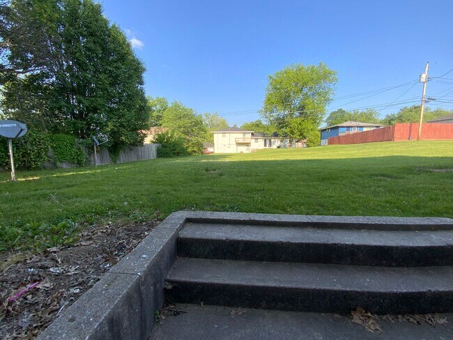 Building Photo - 204 S Scott Blvd