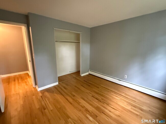 Building Photo - 47 Terrace Gardens