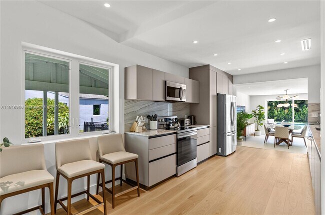 Building Photo - 45 NE 104th St