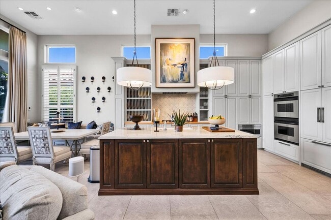 Building Photo - 48385 Vista Calico