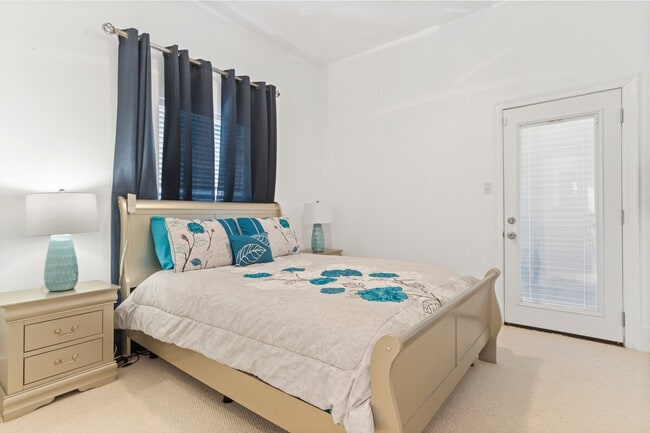 Building Photo - 4166 Old Lazy River Rd