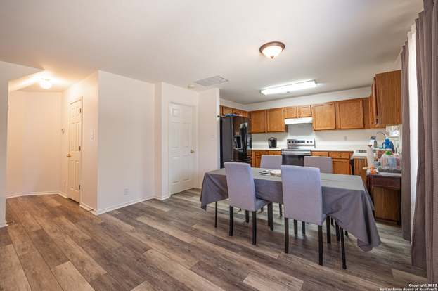 Building Photo - 9102 Valhalla-