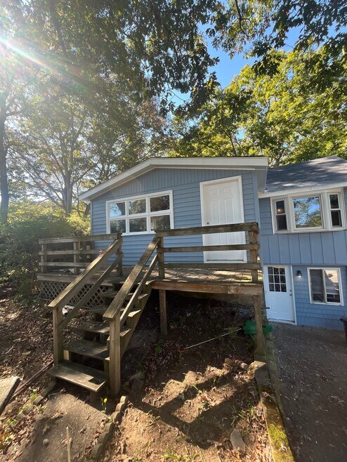 Building Photo - 311 Arnold Rd