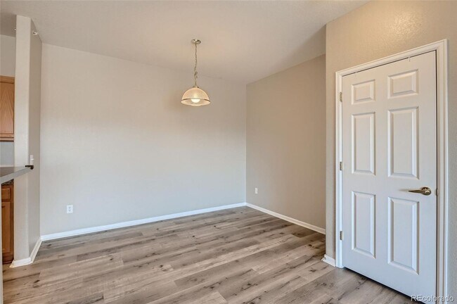 Building Photo - Top Floor Penthouse Condo in Cherry Creek School District
