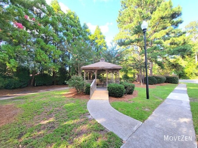 Building Photo - 8640 Orchard Loop Rd