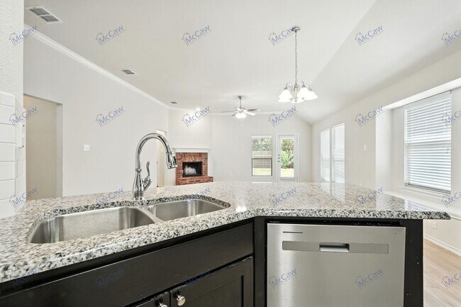 Building Photo - 1707 Wooley Way