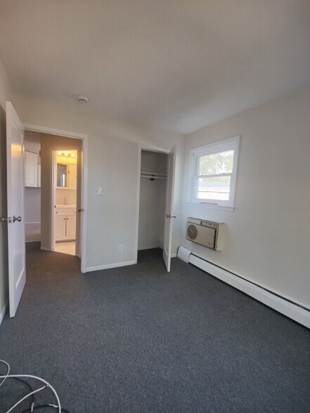 Building Photo - 24213 Braddock Ave