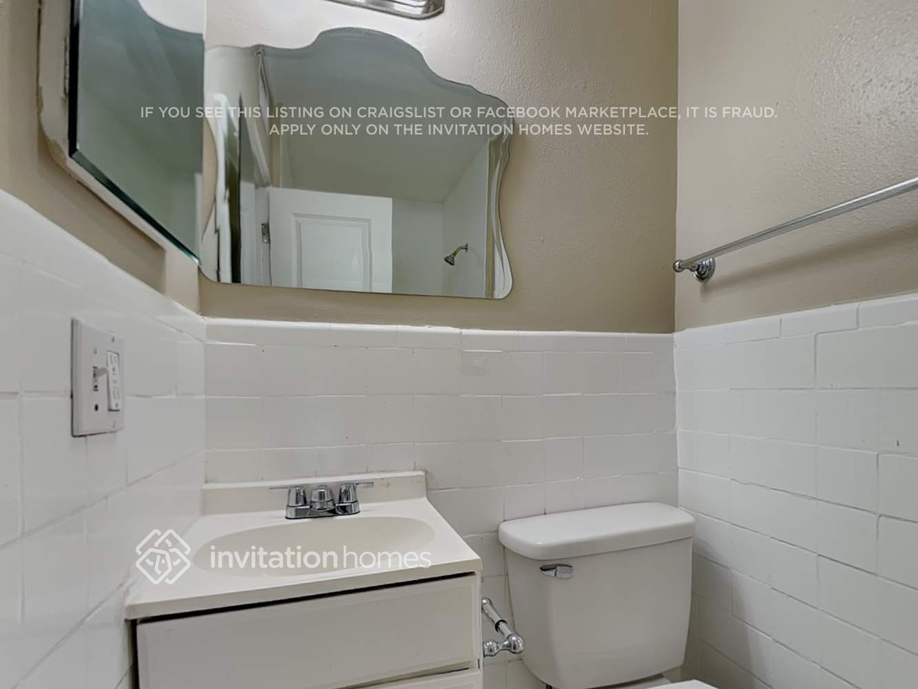 Building Photo - 5218 Grandview Dr