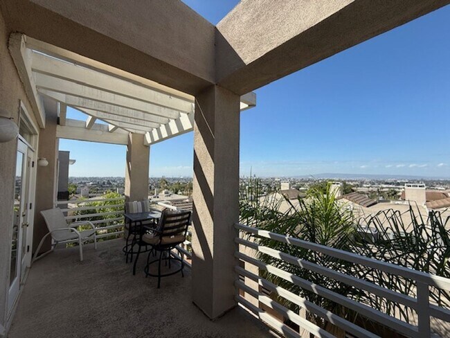 Primary Photo - ***COMING SOON*** PENTHOUSE-STYLE UNIT IN ...