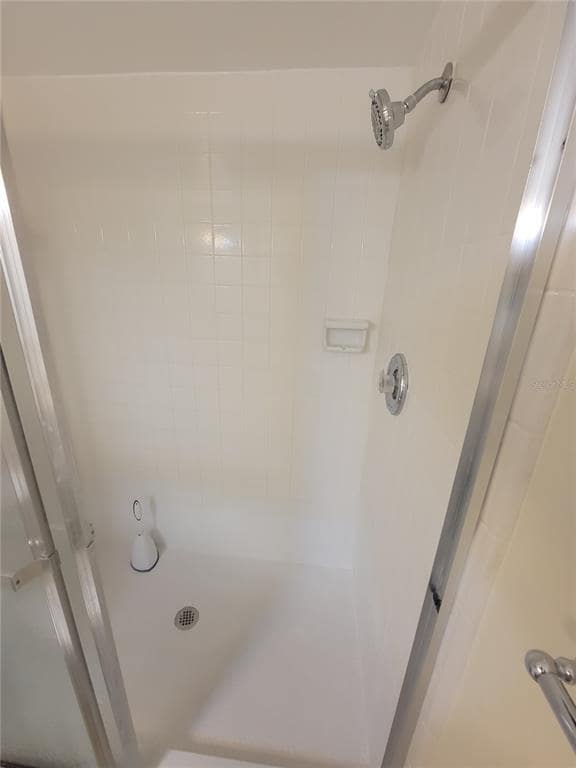 Building Photo - 7600 Sun Island Dr S