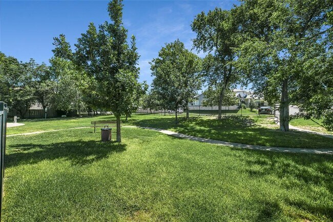 Building Photo - 4712 Lake George Ln