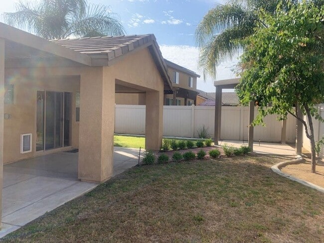 Building Photo - 113 Cedmont Dr