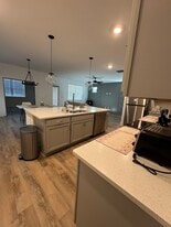 Building Photo - 3411 Adler Trl