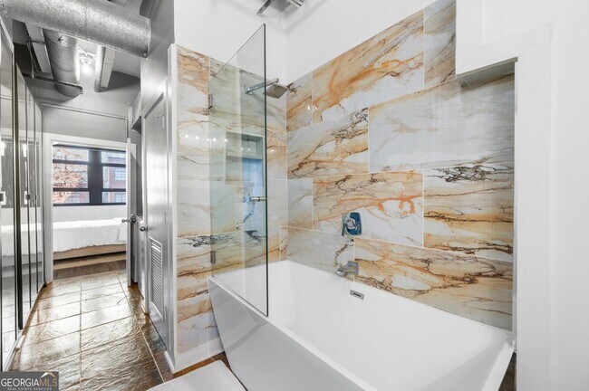 Building Photo - 878 Peachtree St NE