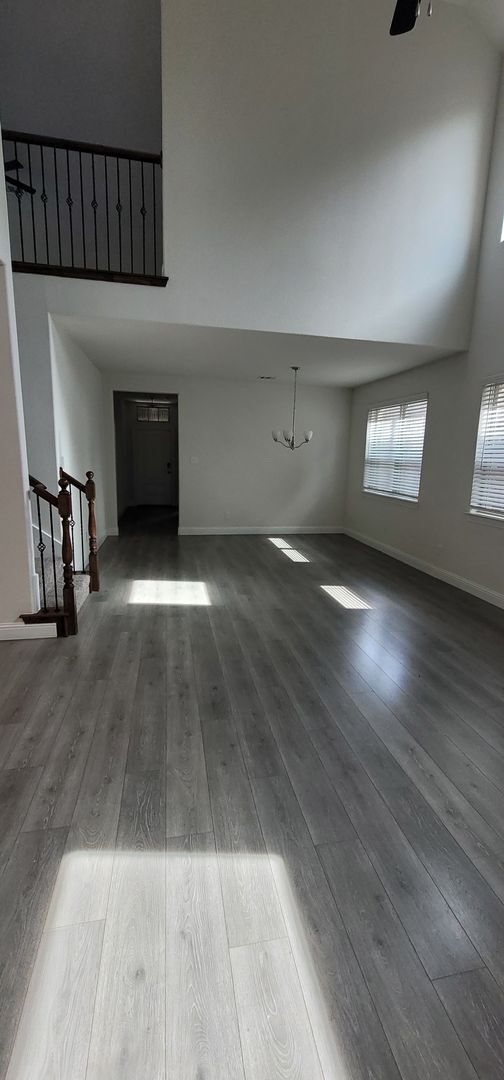 Building Photo - Beautiful 2 Story House with 2 Living Area...