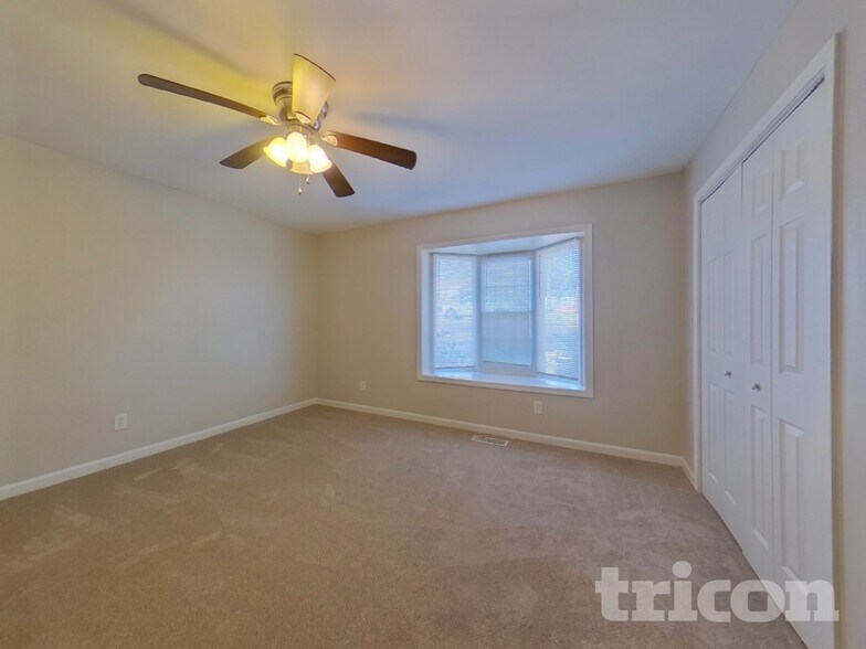 Building Photo - 4957 Horton Pl