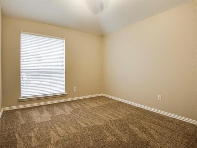 Building Photo - 2908 Pioneer Park Dr