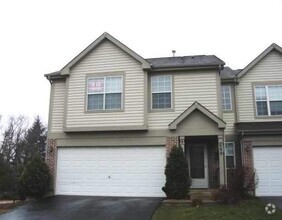 Building Photo - 689 E Whispering Oaks Ct