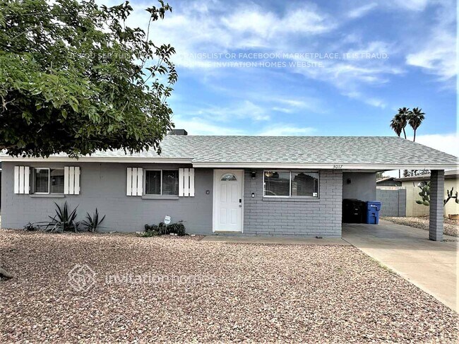 Primary Photo - 3017 W Laurel Ln