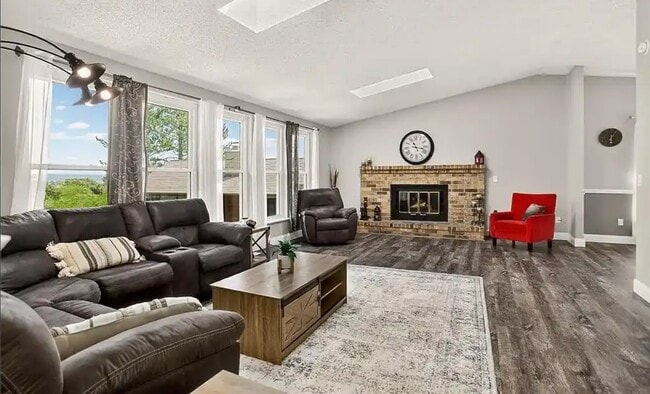 Building Photo - 535 Brandywine Dr